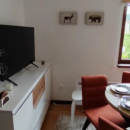 Glecer Kop A11 Free Parking Garage 아파트 카파오닉