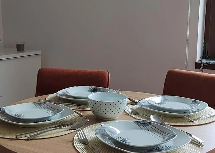 Glecer Kop A11 Free Parking Garage *