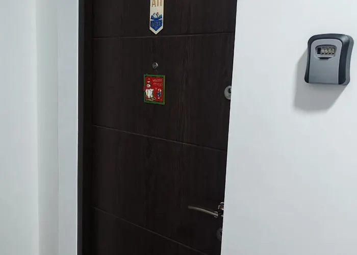 Glecer Kop A11 Free Parking Garage * Kopaonik